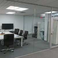 glass-wall-systems-conference-room-glass-wall