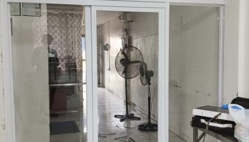 white coated aluminum glass wall 4